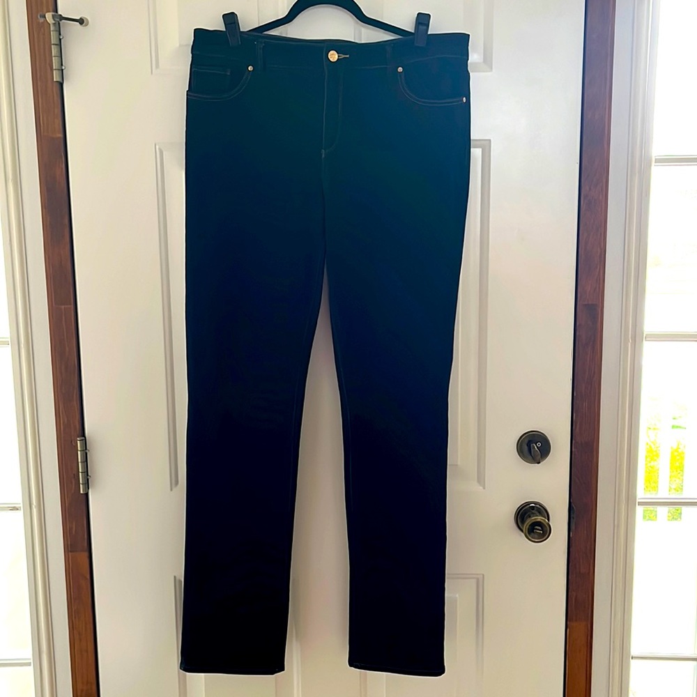Chicos 2.5T Slim Jean
